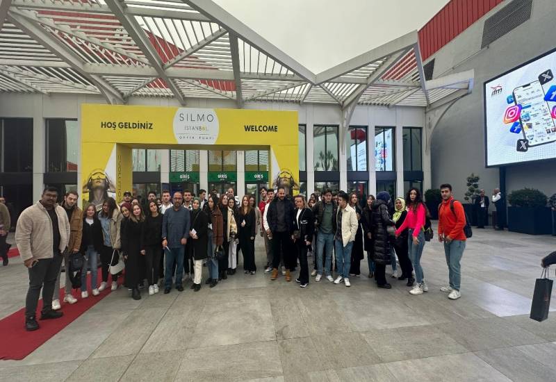 Optisyenlik programı öğrencileri SİLMO İSTANBUL OPTİK Fuarına bir gezi düzenledi